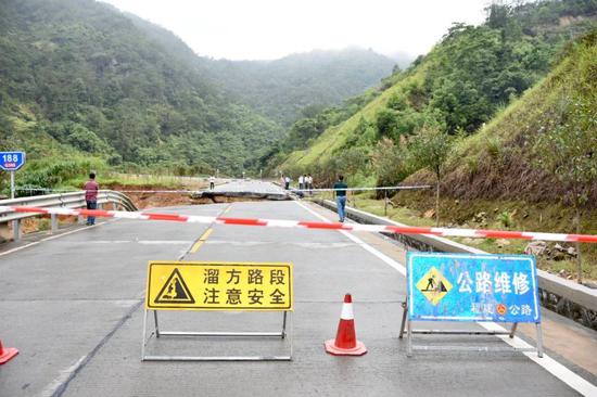 永春9路公交车，城市连接新纽带亮相启航